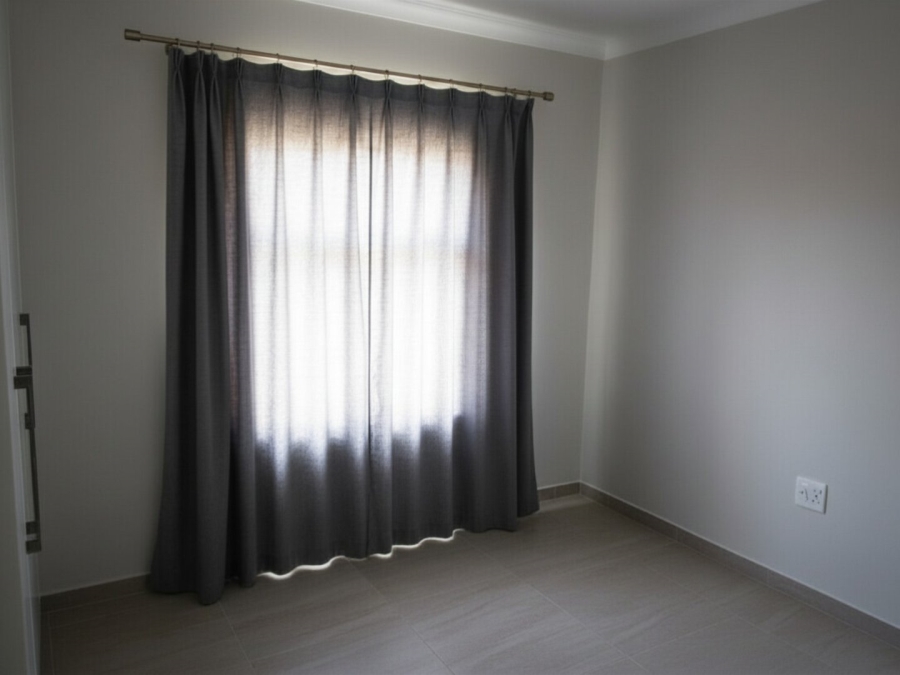 1 Bedroom Property for Sale in Table View Western Cape